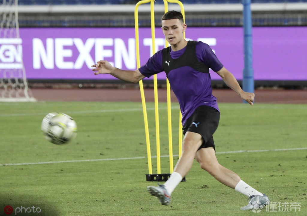 包含勒沃库森鏖战阿根廷，福登状态火热的词条