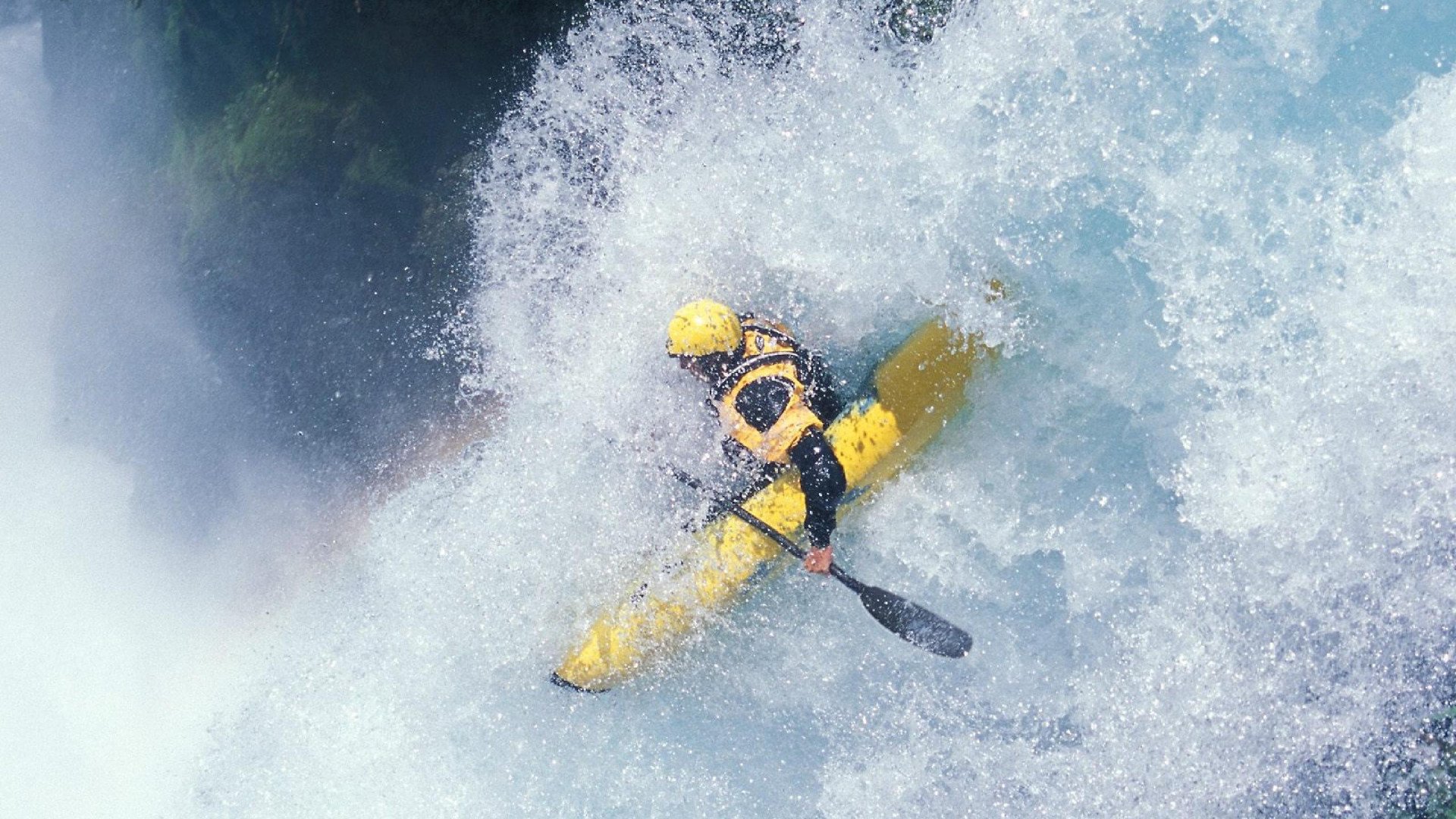 东决关键战焦点战，那不勒斯强势晋级奥地利